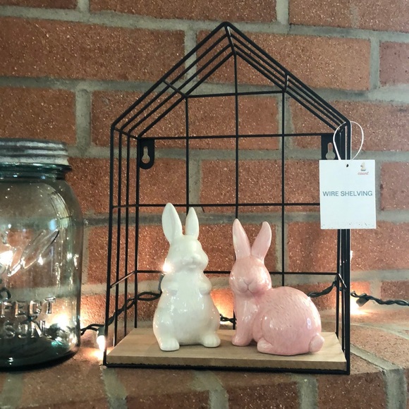 Other - Black wire house decor shelf